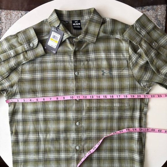 Under Armour Men's Tradesman Flex Flannel Button Down Size Medium New Green - Picture 3 of 9